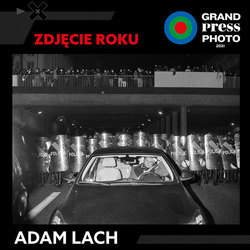 Adam Lach zwycizc Grand Press Photo 2021